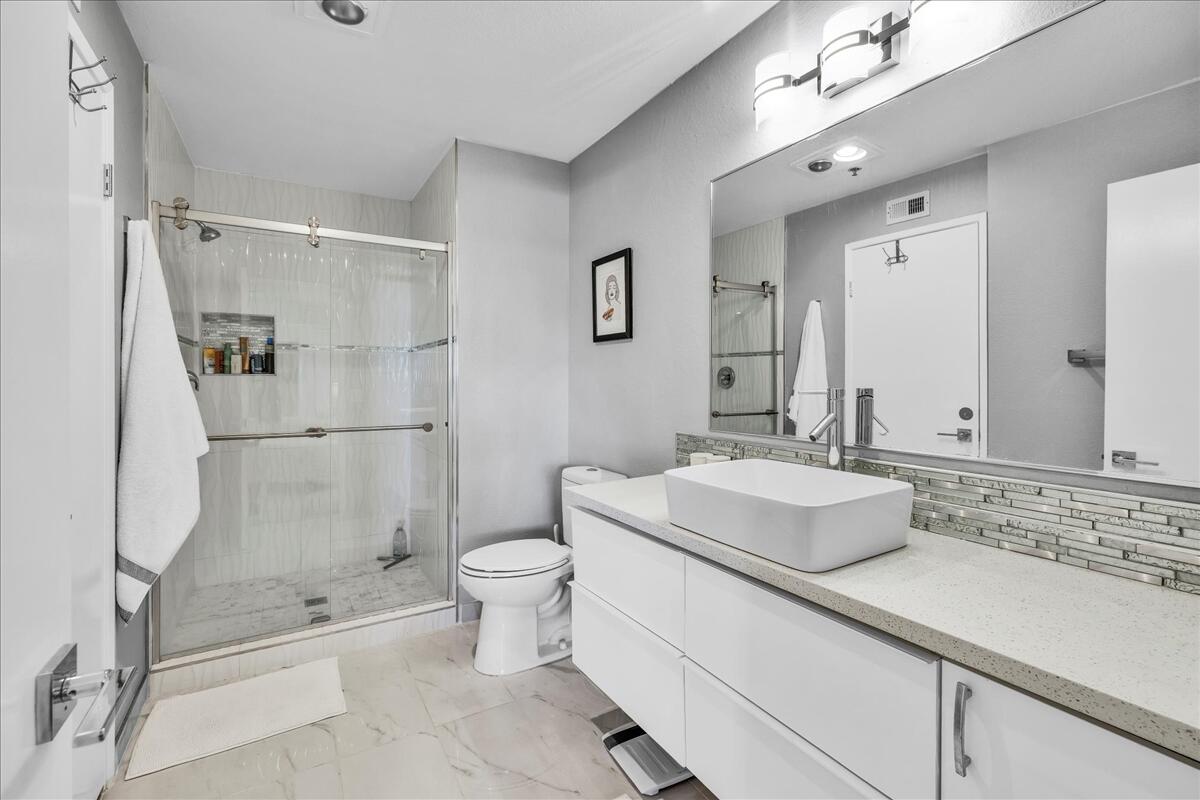 Palm Springs, California 92262, United States, 1 Bedroom Bedrooms, ,2 BathroomsBathrooms,Residential,Active,238805