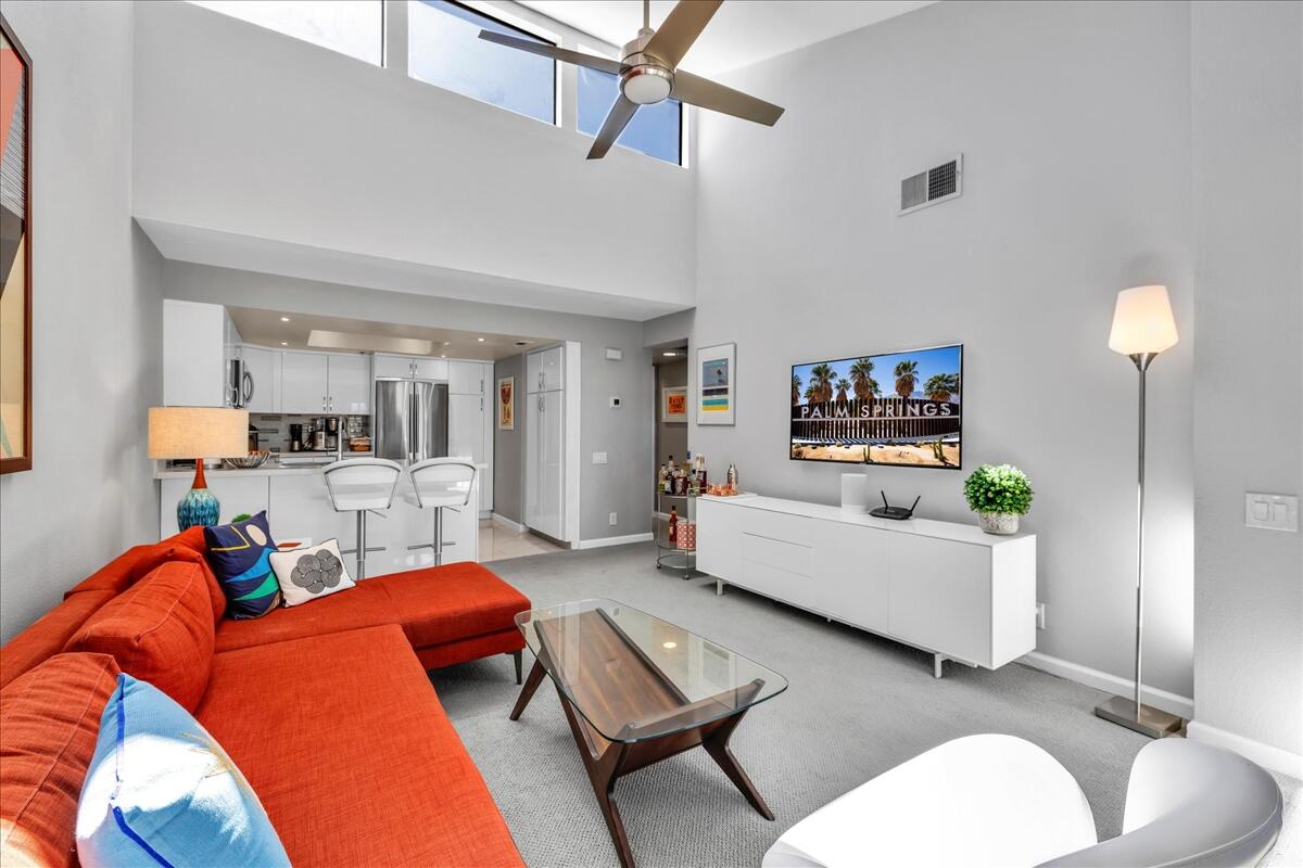 Palm Springs, California 92262, United States, 1 Bedroom Bedrooms, ,2 BathroomsBathrooms,Residential,Active,238805