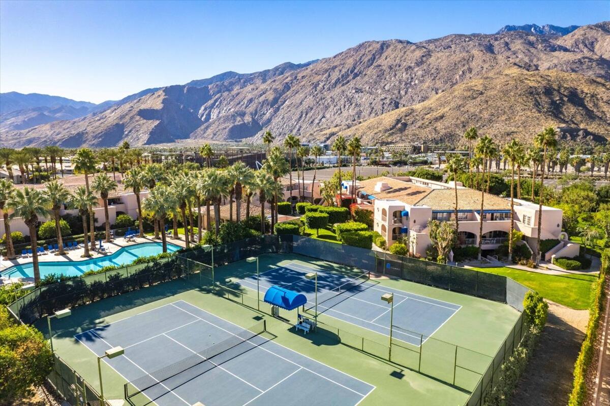 Palm Springs, California 92262, United States, 1 Bedroom Bedrooms, ,2 BathroomsBathrooms,Residential,Active,238805