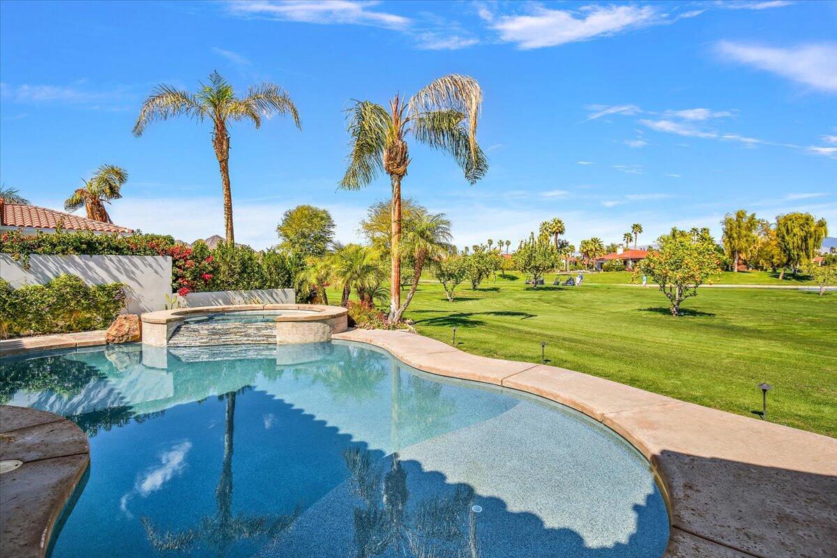 La Quinta, California 92253, United States, 3 Bedrooms Bedrooms, ,3 BathroomsBathrooms,Residential,Active,228579