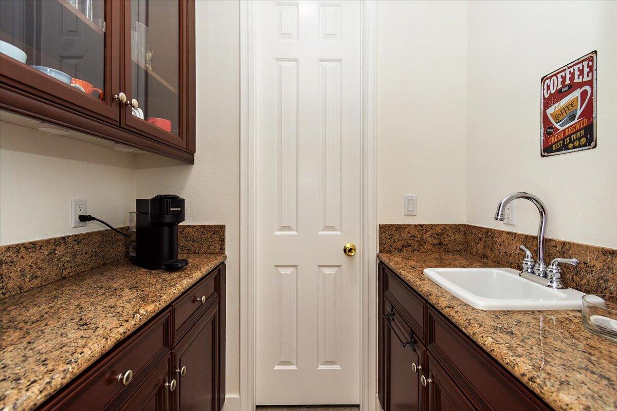 La Quinta, California 92253, United States, 3 Bedrooms Bedrooms, ,3 BathroomsBathrooms,Residential,Active,228579