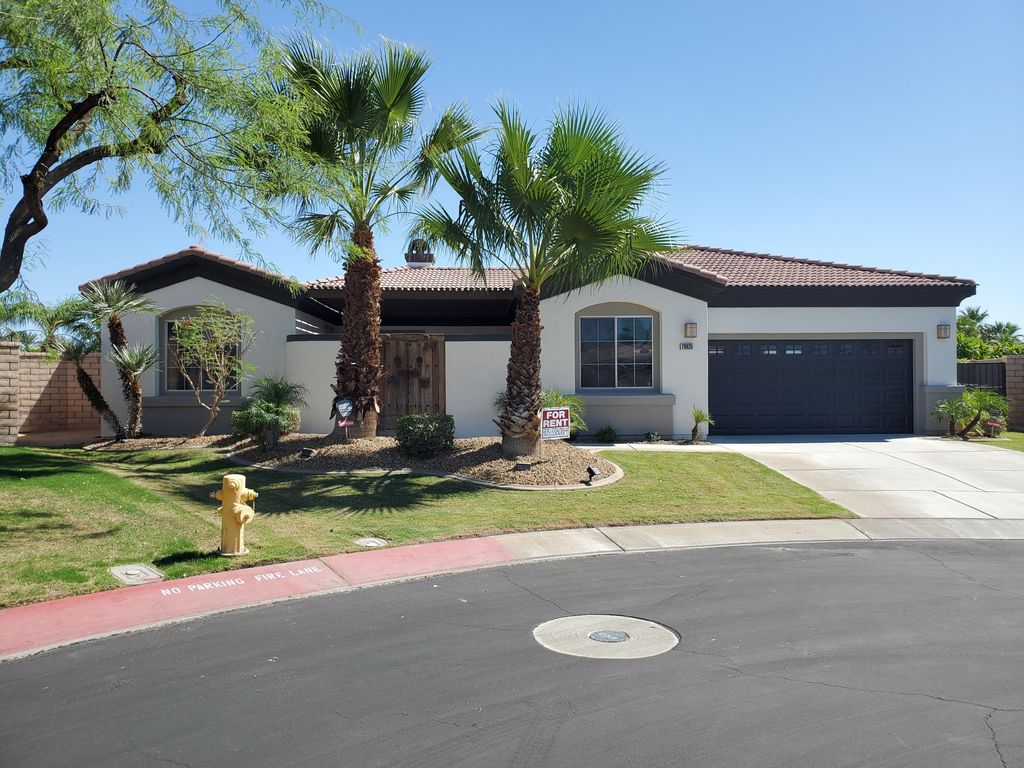 Photo of 79925 Corte Calero, La Quinta, CA 92253 (MLS # 219136722)