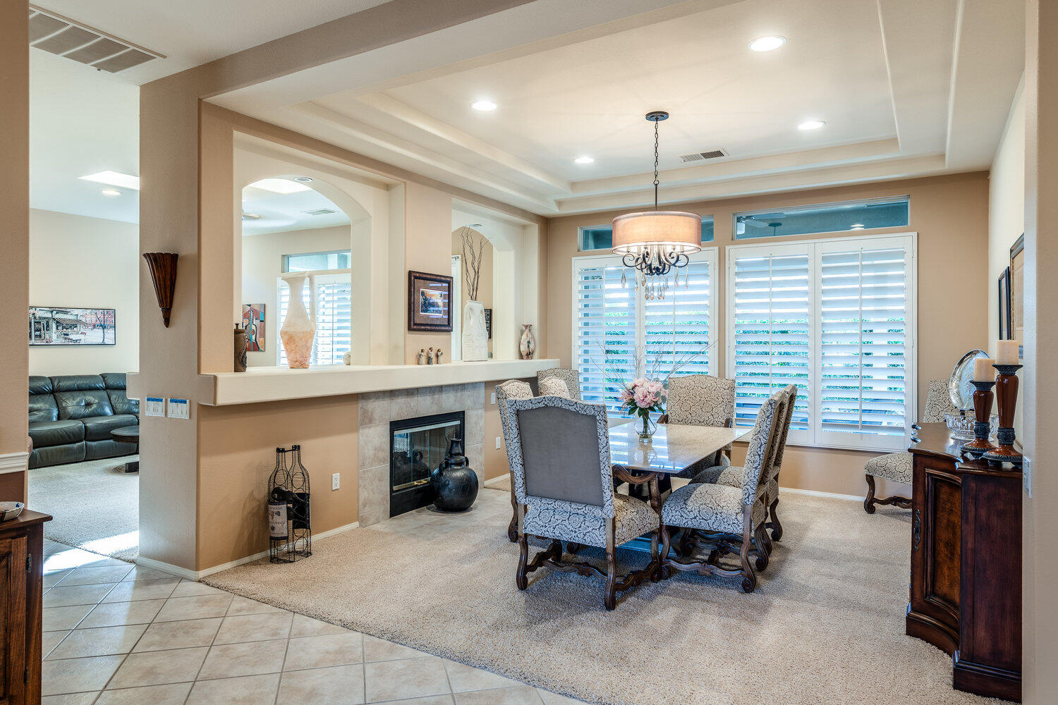 Indio, California 92201, United States, 2 Bedrooms Bedrooms, ,3 BathroomsBathrooms,Residential,Active,241404