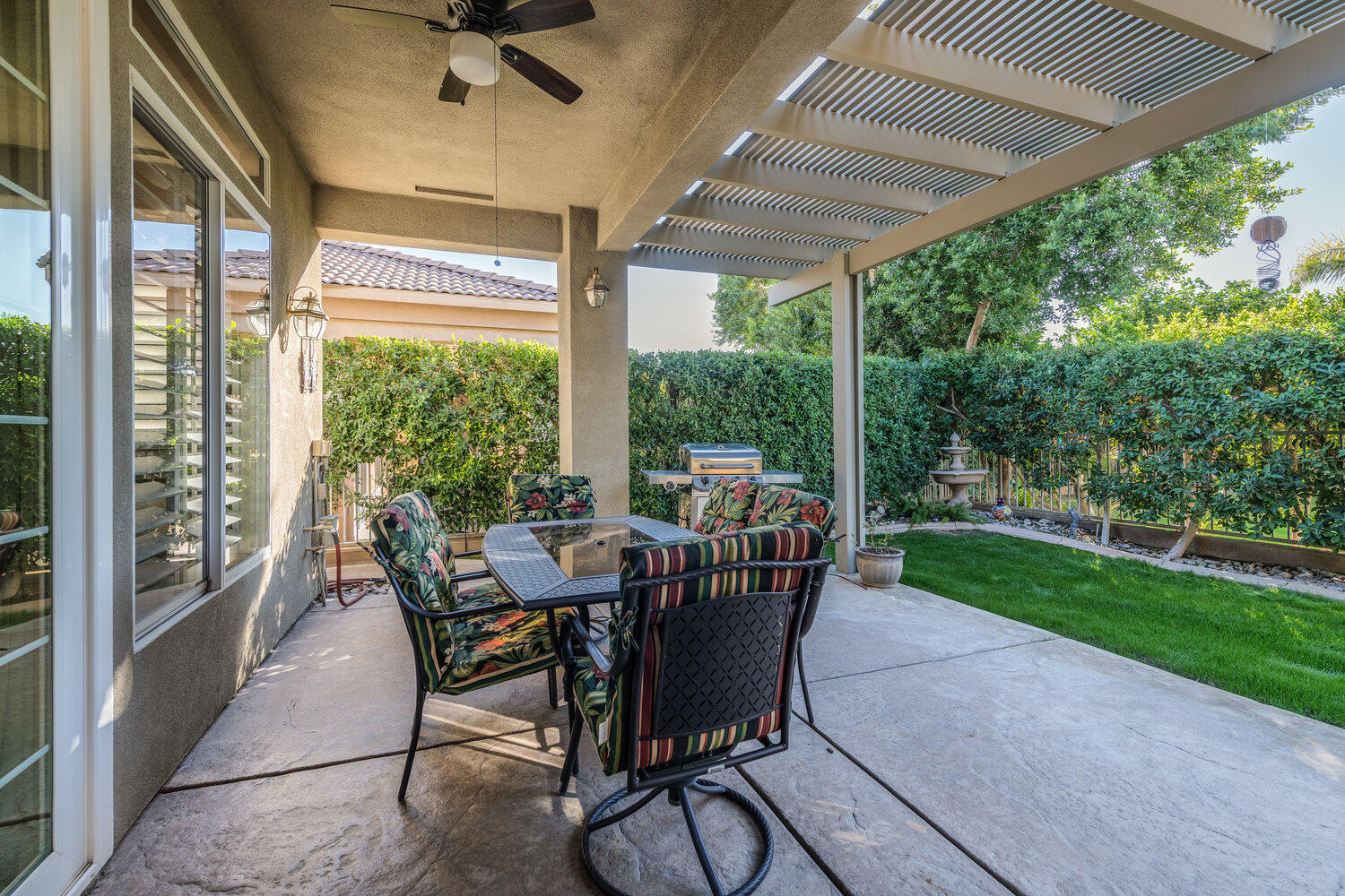 Indio, California 92201, United States, 2 Bedrooms Bedrooms, ,3 BathroomsBathrooms,Residential,Active,241404