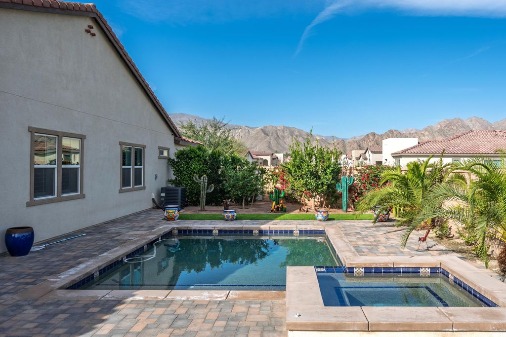 Photo of 58100 Aragon Way, La Quinta, CA 92253 (MLS # 219143848)