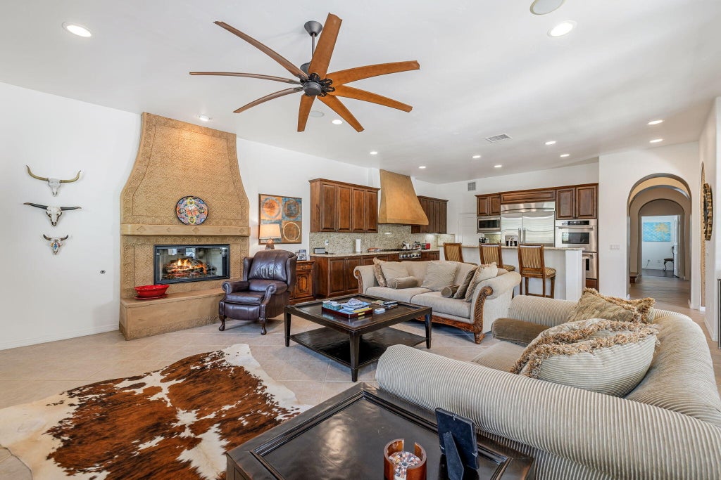 Photo of 80679 Via Tranquila, La Quinta, CA 92253 (MLS # 219150713)
