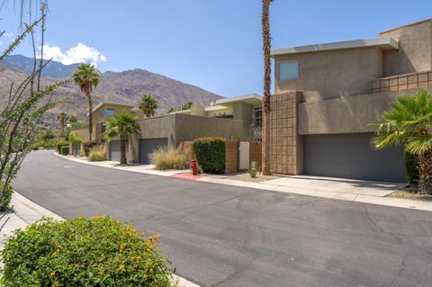 Townhouse in Palm Springs CA 962 Oceo Circle.jpg