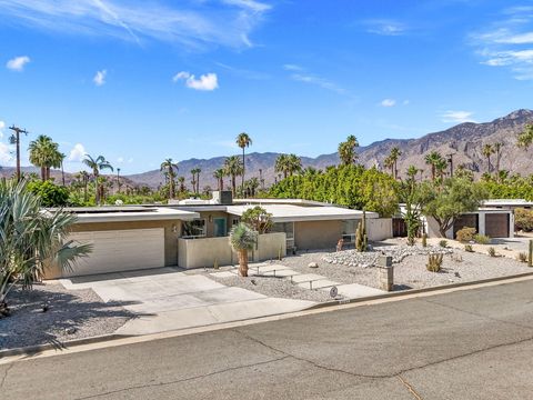 Single Family Residence in Palm Springs CA 2197 Belding Drive 55.jpg