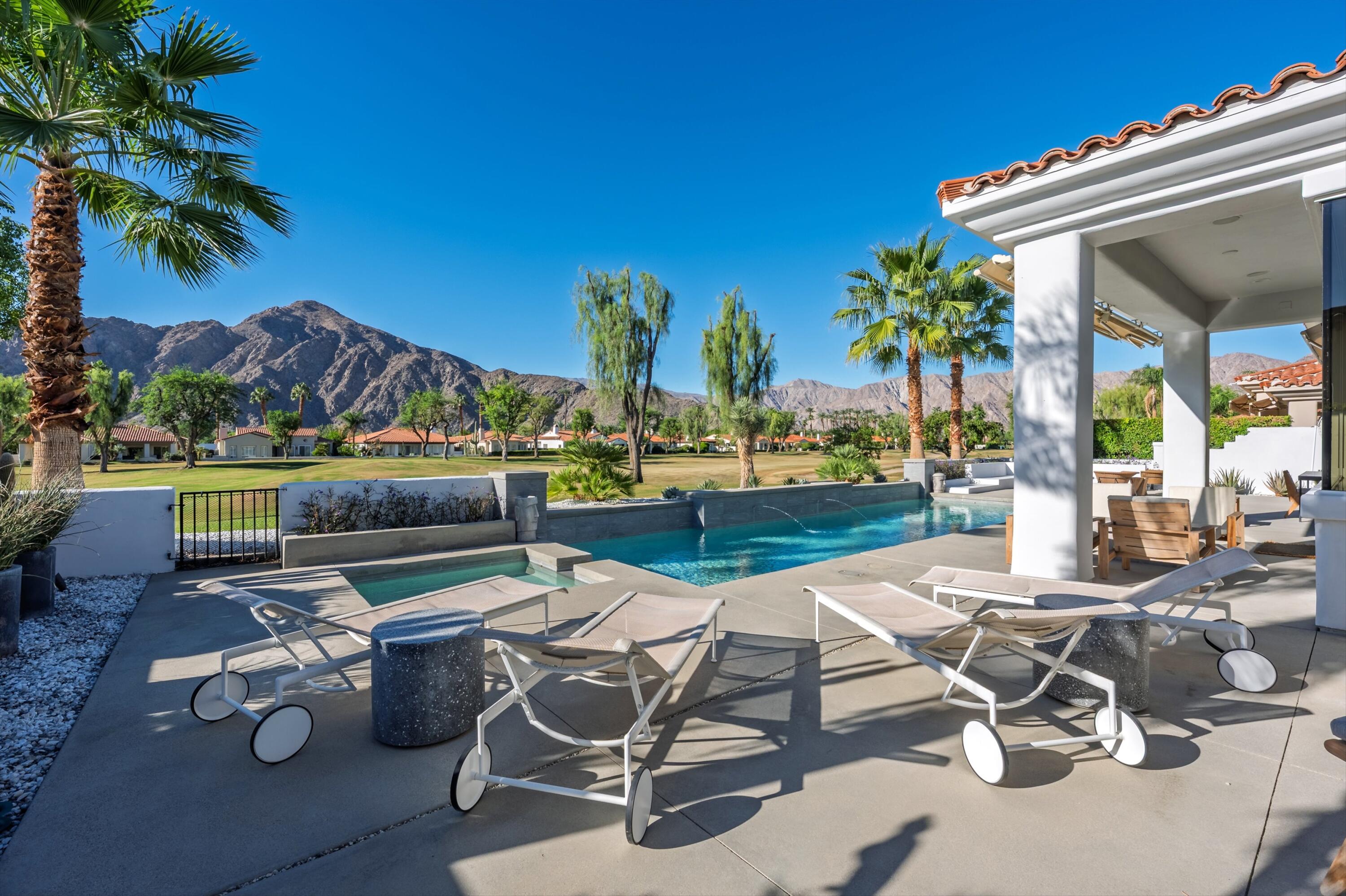 La Quinta, California 92253, United States, 4 Bedrooms Bedrooms, ,4 BathroomsBathrooms,Residential,Active,230794