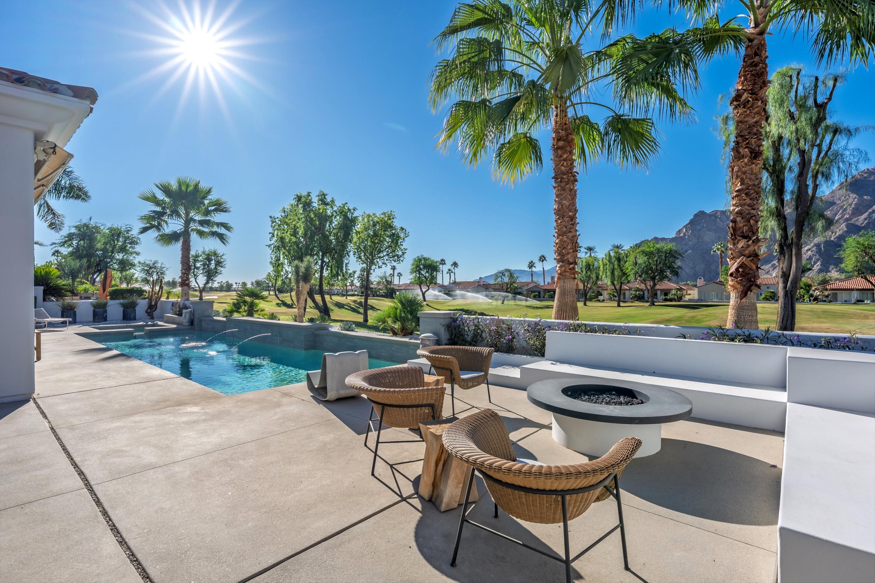 La Quinta, California 92253, United States, 4 Bedrooms Bedrooms, ,4 BathroomsBathrooms,Residential,Active,230794