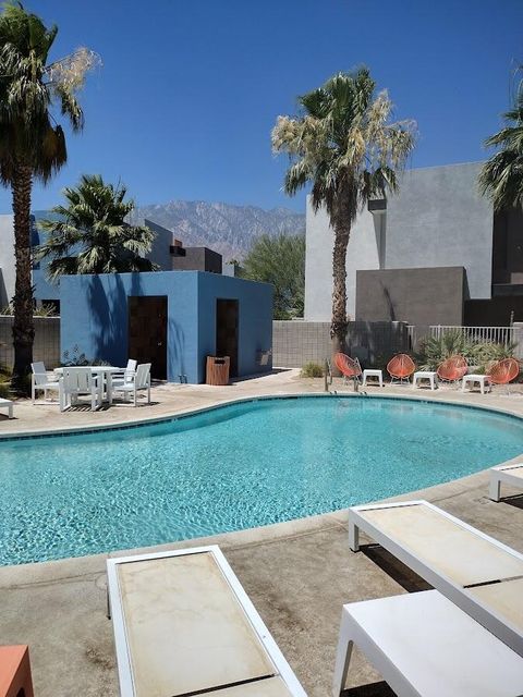 Condominium in Palm Springs CA 3597 Quiet Side Street 40.jpg