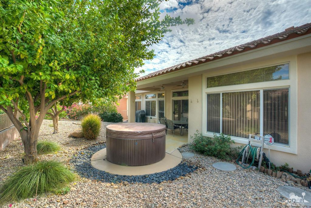 listing image 10998631027282812471