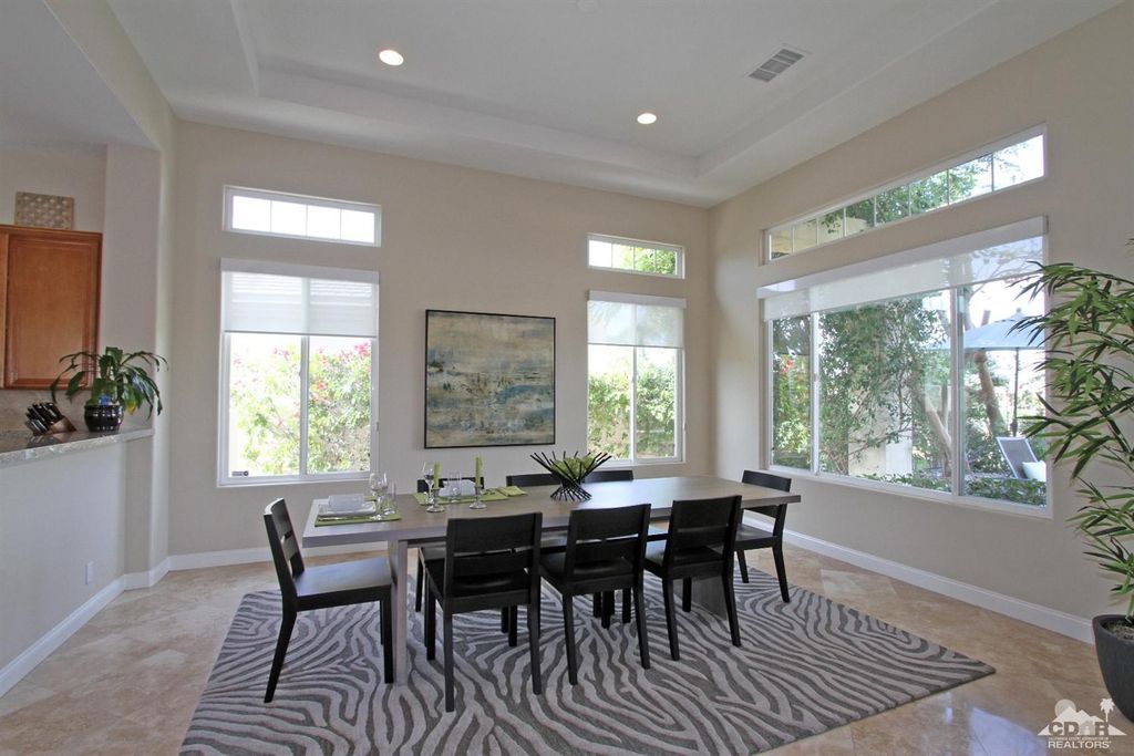 listing image 10991272679717746349