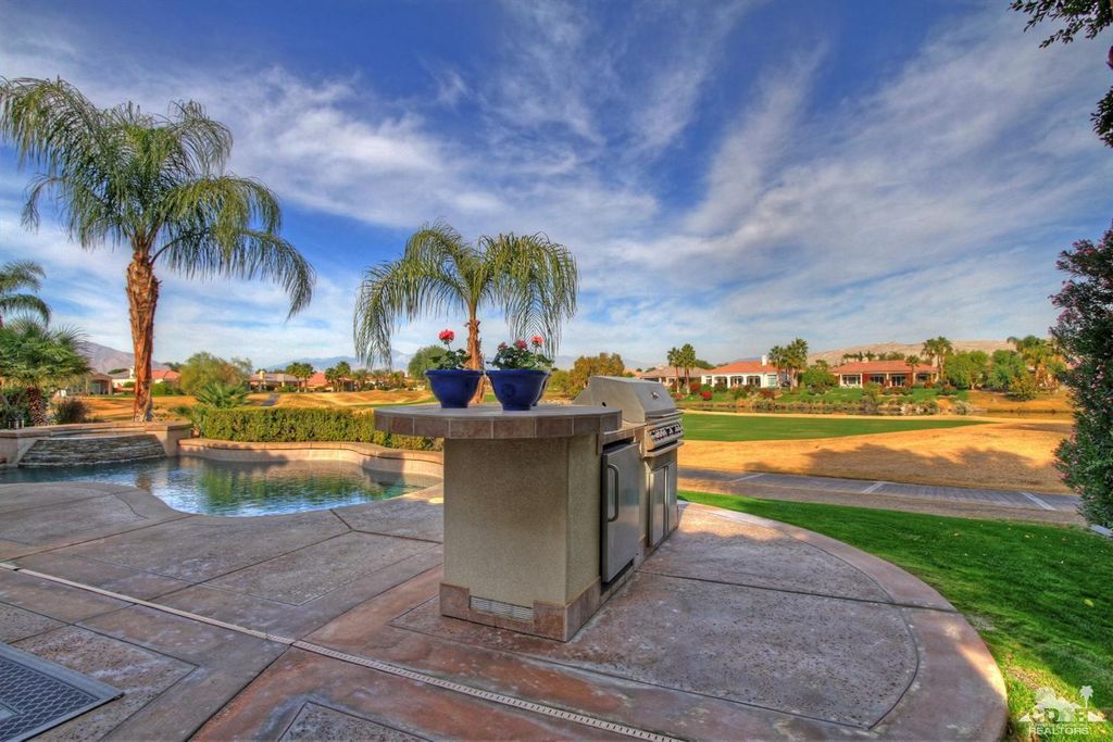 listing image 10995412310012095977