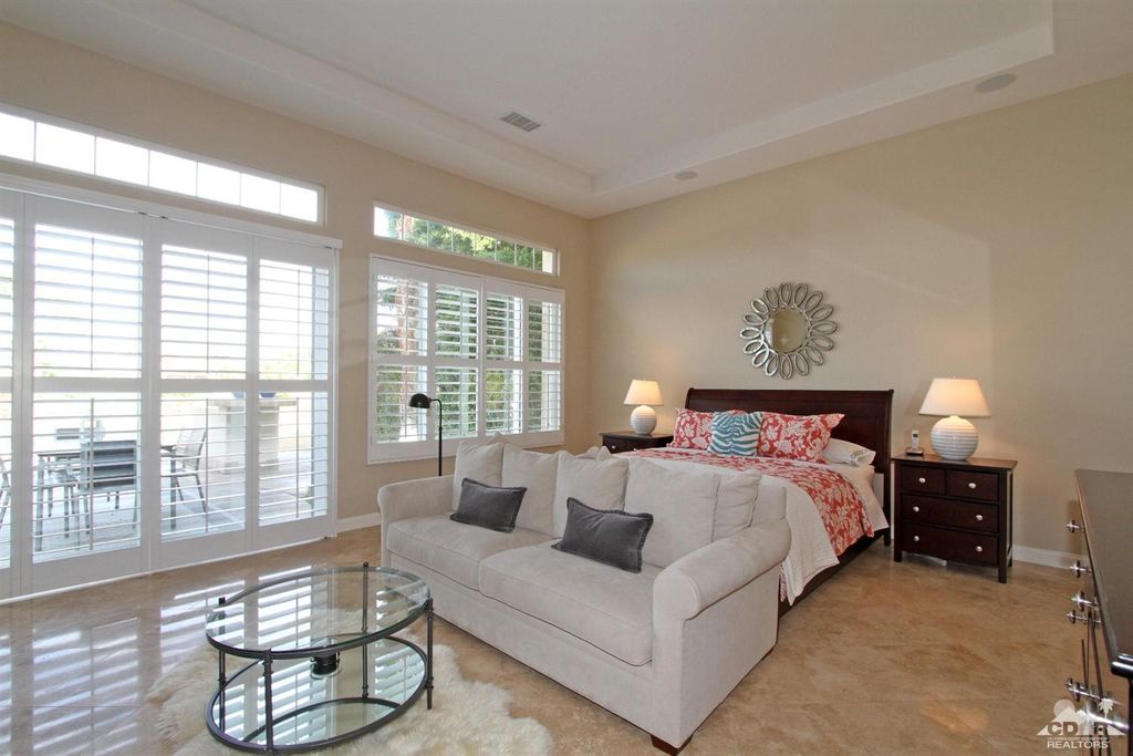 listing image 10998225569055255071