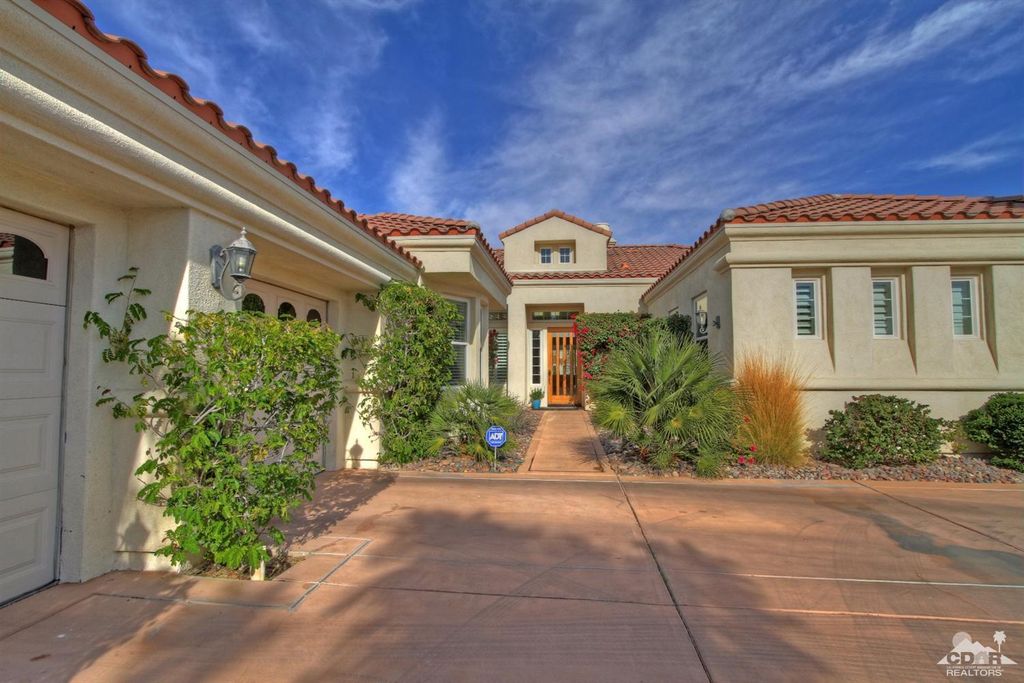 listing image 10996786361361383127