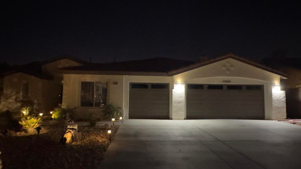 Photo of 44658 Franklin Court, La Quinta, CA 92253 (MLS # 219143399)