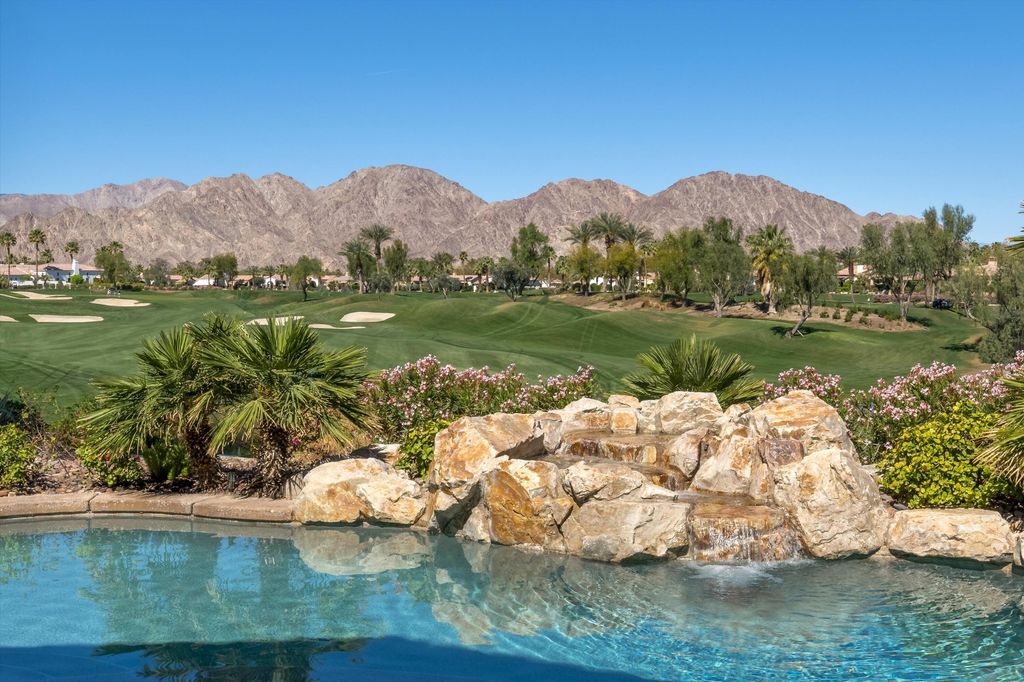 Photo of 81445 Carboneras, La Quinta, CA 92253 (MLS # 219138516)