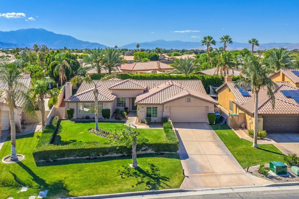 Photo of 43635 Galaxy Drive, La Quinta, CA 92253 (MLS # 219147638)