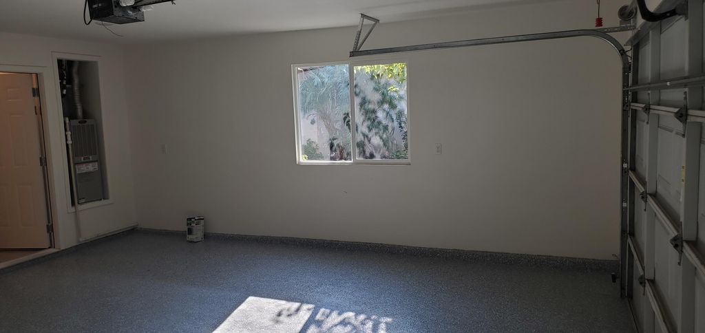 listing image 10995360062532593505