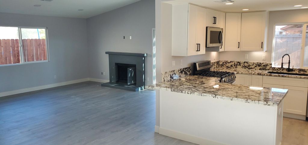 listing image 10991170024935