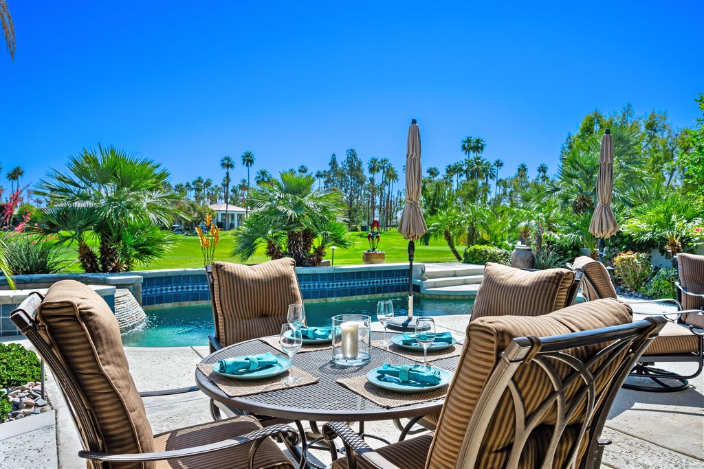 Photo of 55336 Tanglewood, La Quinta, CA 92253 (MLS # 219135519)