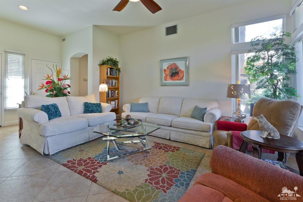 listing image 10997471169288973211