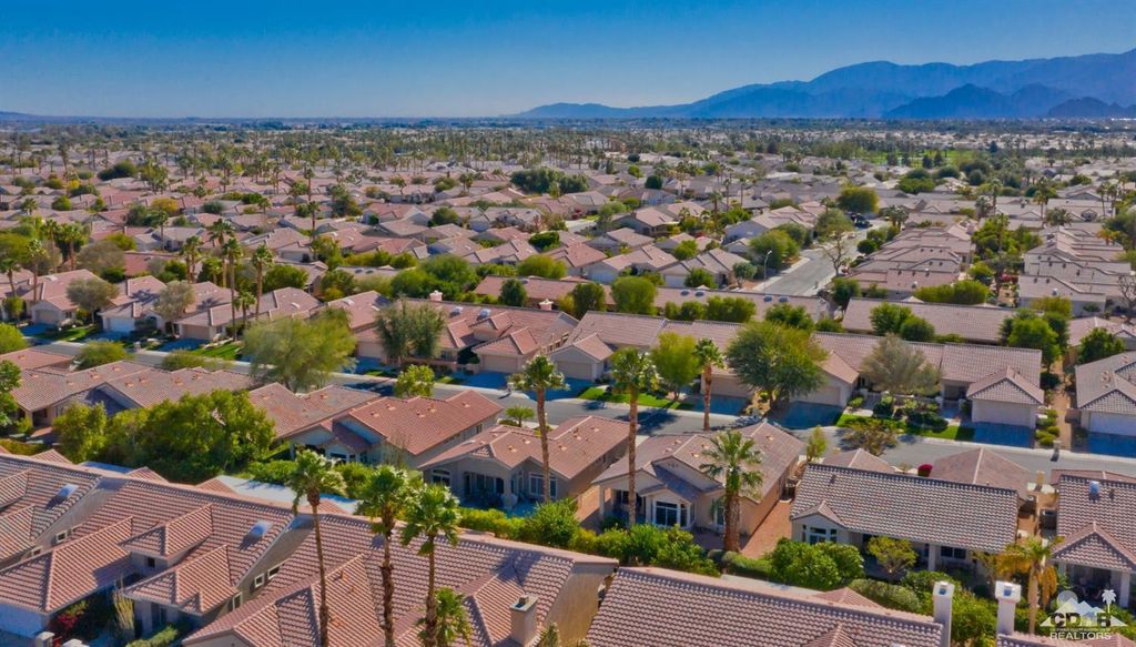 listing image 10991170015810082131