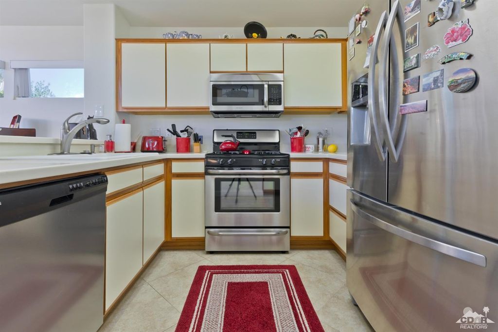listing image 10993491448566841276