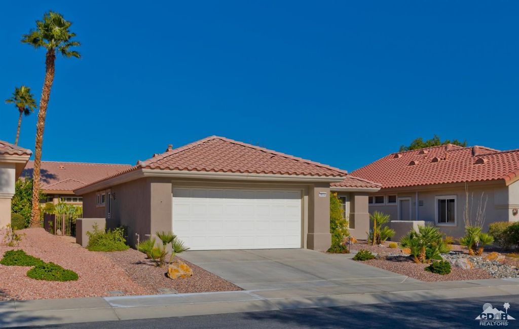 listing image 10998100414332195437