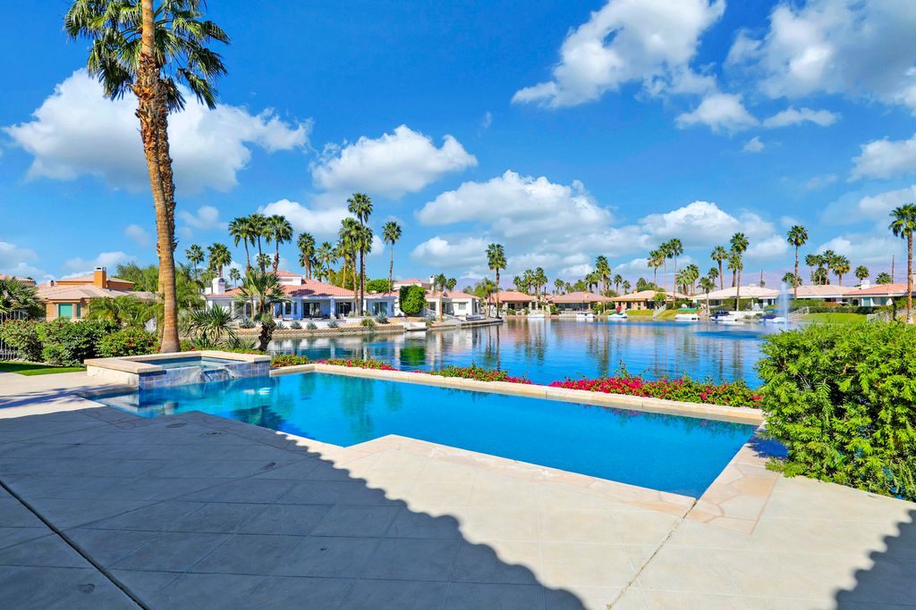 Photo of 47540 Via Montessa, La Quinta, CA 92253 (MLS # 219144252)