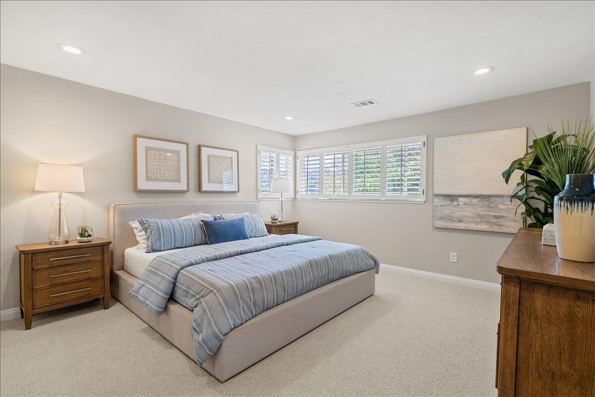 Rancho Palos Verdes, California 90275, United States, 4 Bedrooms Bedrooms, ,3 BathroomsBathrooms,Residential,Active,210278