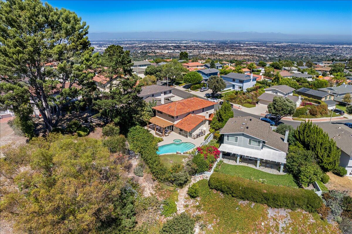 Rancho Palos Verdes, California 90275, United States, 4 Bedrooms Bedrooms, ,3 BathroomsBathrooms,Residential,Active,210278