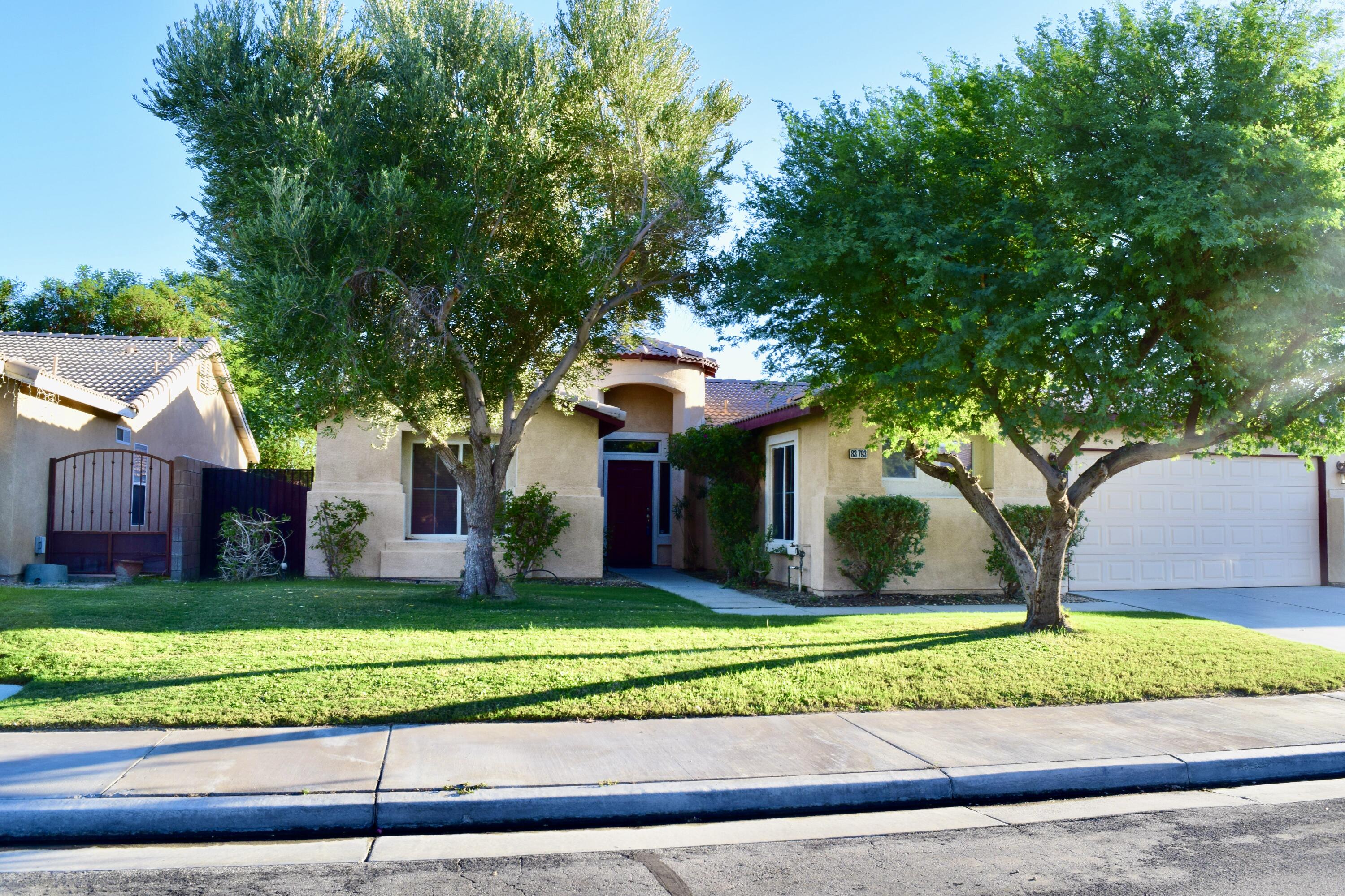 Indio, California 92203, United States, 4 Bedrooms Bedrooms, ,2 BathroomsBathrooms,Residential,Active,207521