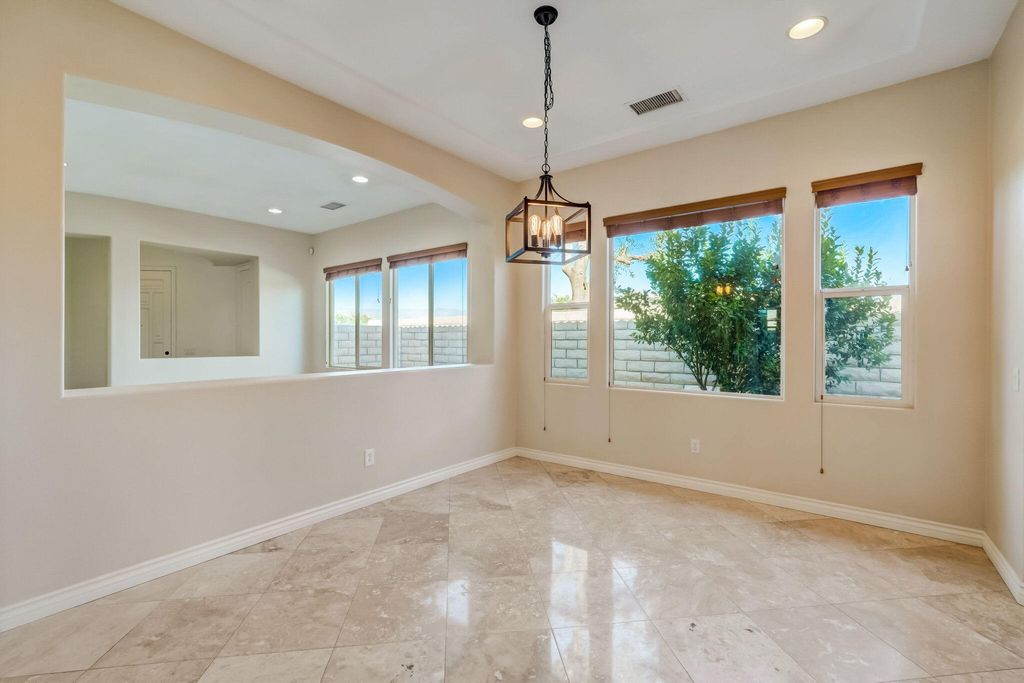 listing image 10994412931853168107