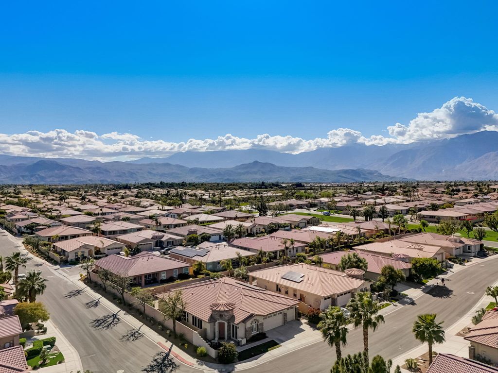 listing image 10995597608041349296