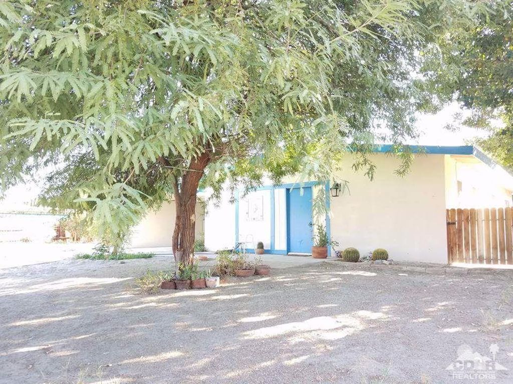 listing image 10992262968216476331