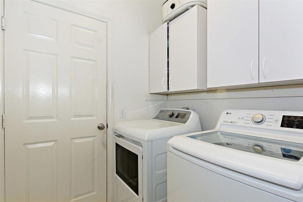 listing image 10993931872208