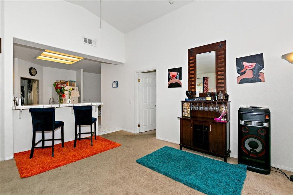 listing image 10992262670710