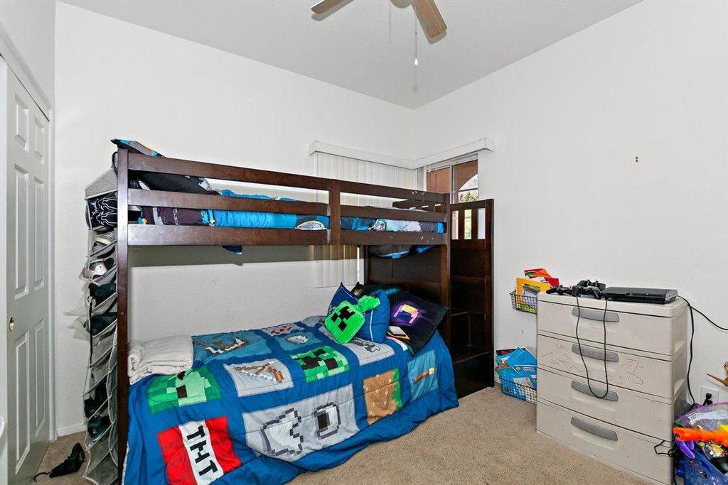 listing image 10992991415758