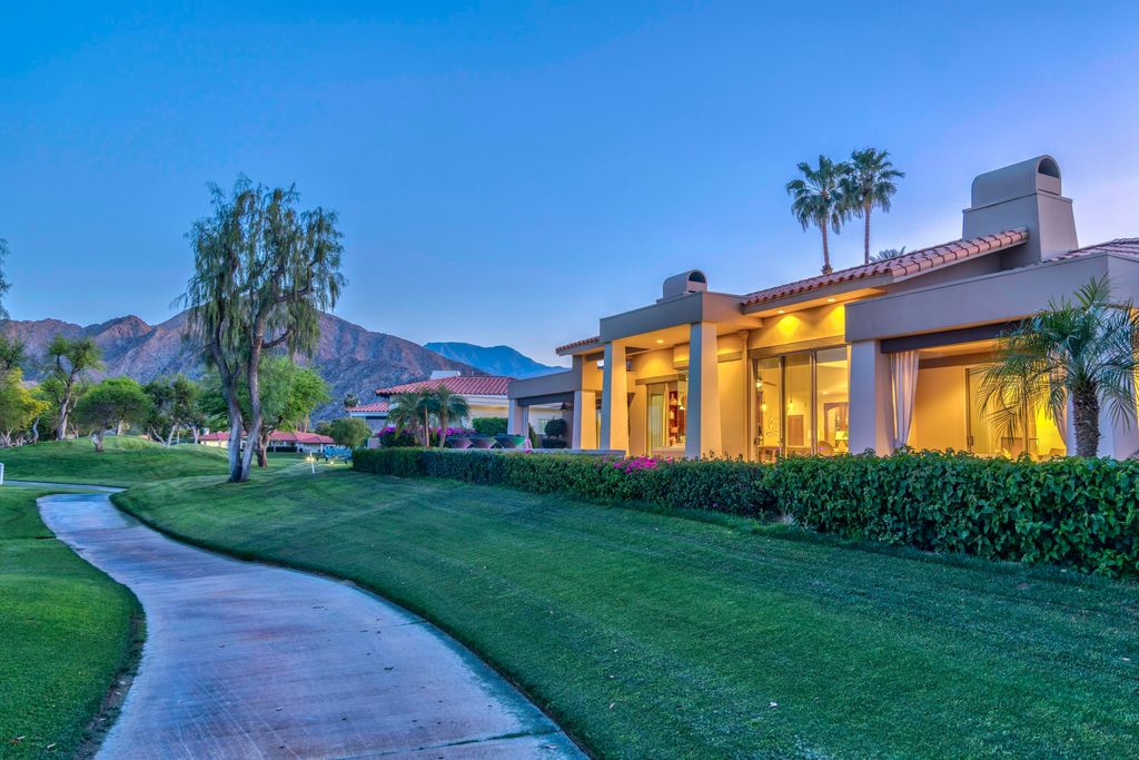 Photo of 50940 Nectareo, La Quinta, CA 92253 (MLS # 219145116)