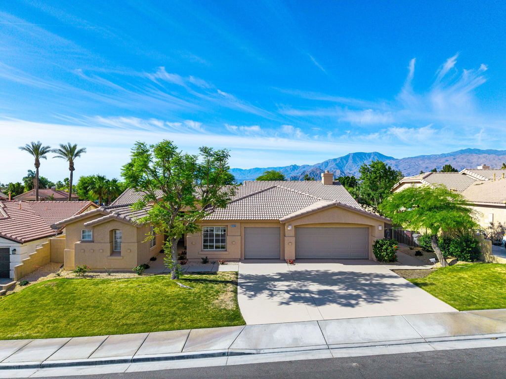 Photo of 79769 Dandelion Drive, La Quinta, CA 92253 (MLS # 219146846)