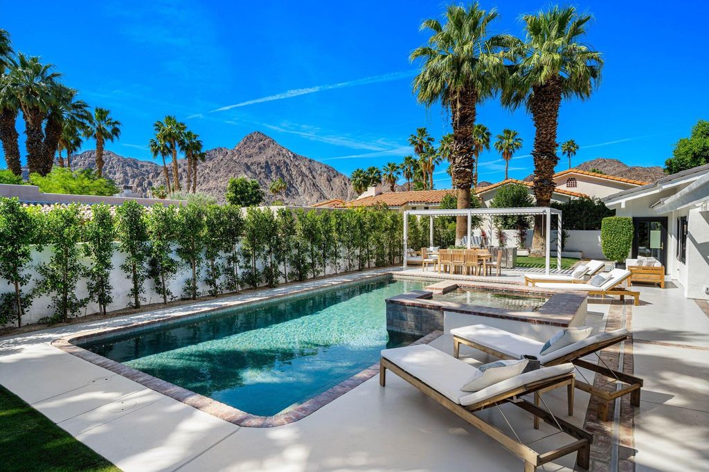 Photo of 48721 San Vicente Street, La Quinta, CA 92253 (MLS # 219146000)