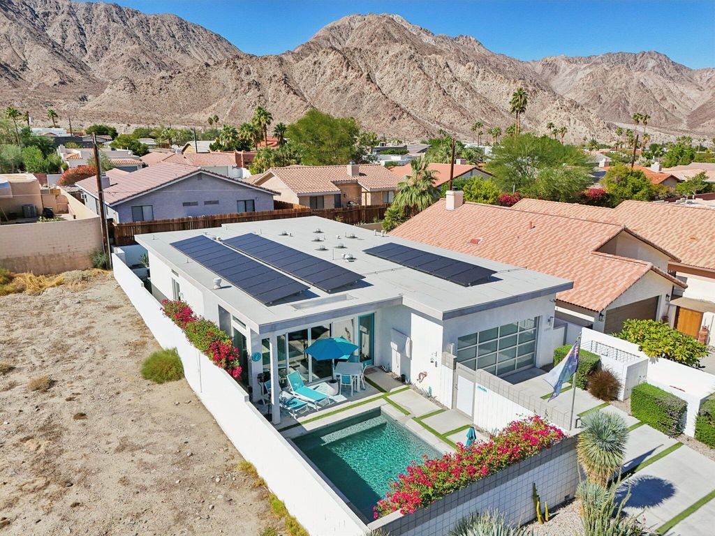 Photo of 54945 Avenida Rubio, La Quinta, CA 92253 (MLS # 219137418)