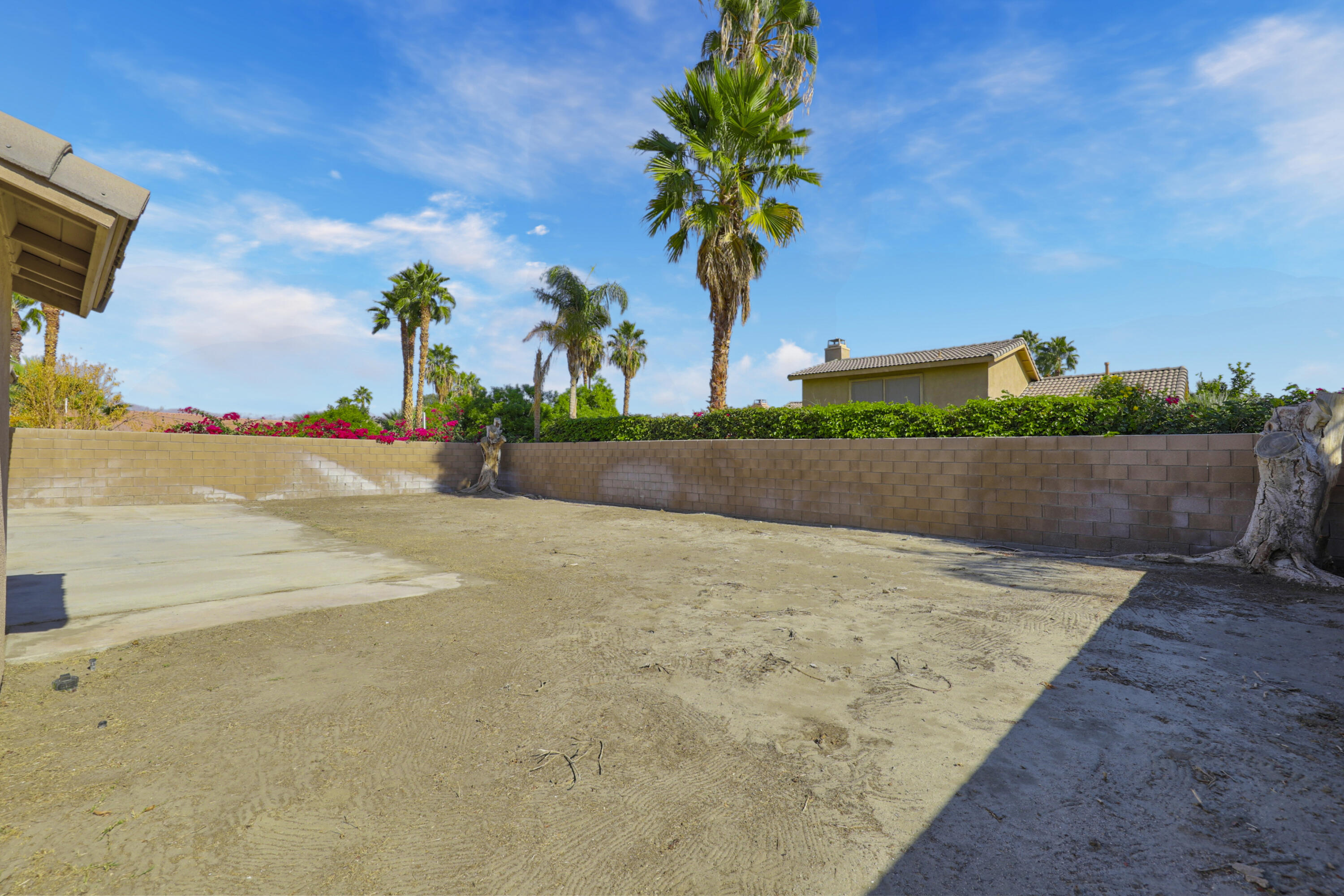 La Quinta, California 92253, United States, 3 Bedrooms Bedrooms, ,2 BathroomsBathrooms,Residential,Active,246730