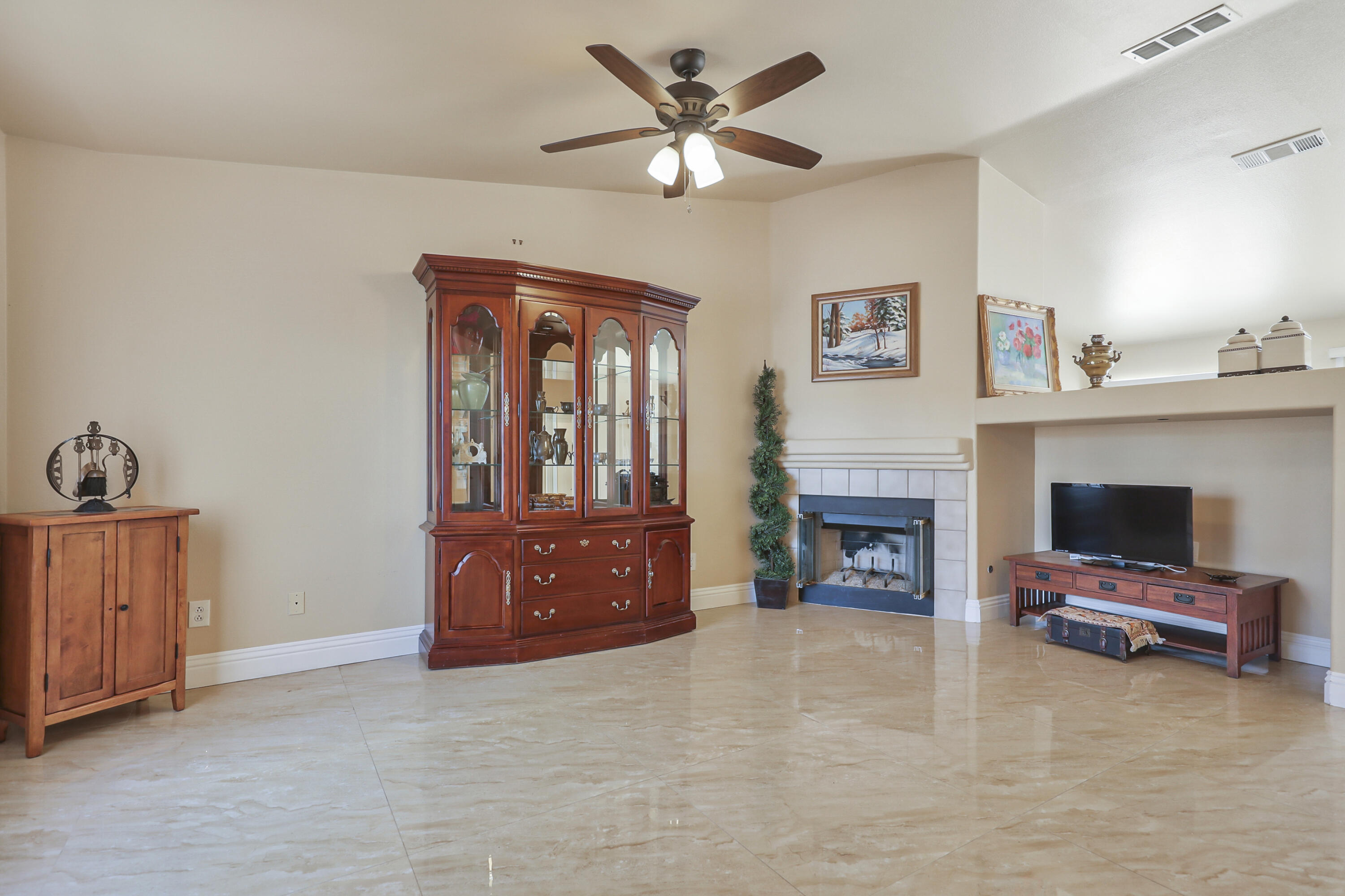 La Quinta, California 92253, United States, 3 Bedrooms Bedrooms, ,2 BathroomsBathrooms,Residential,Active,246730