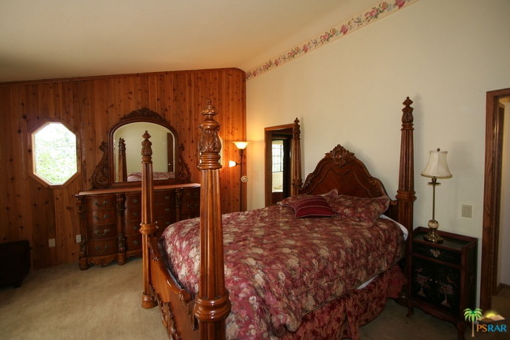 listing image 10994837152558732890