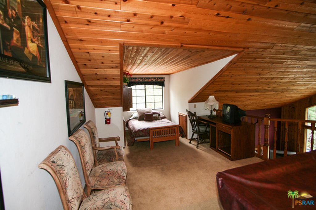 listing image 10998526807040530387
