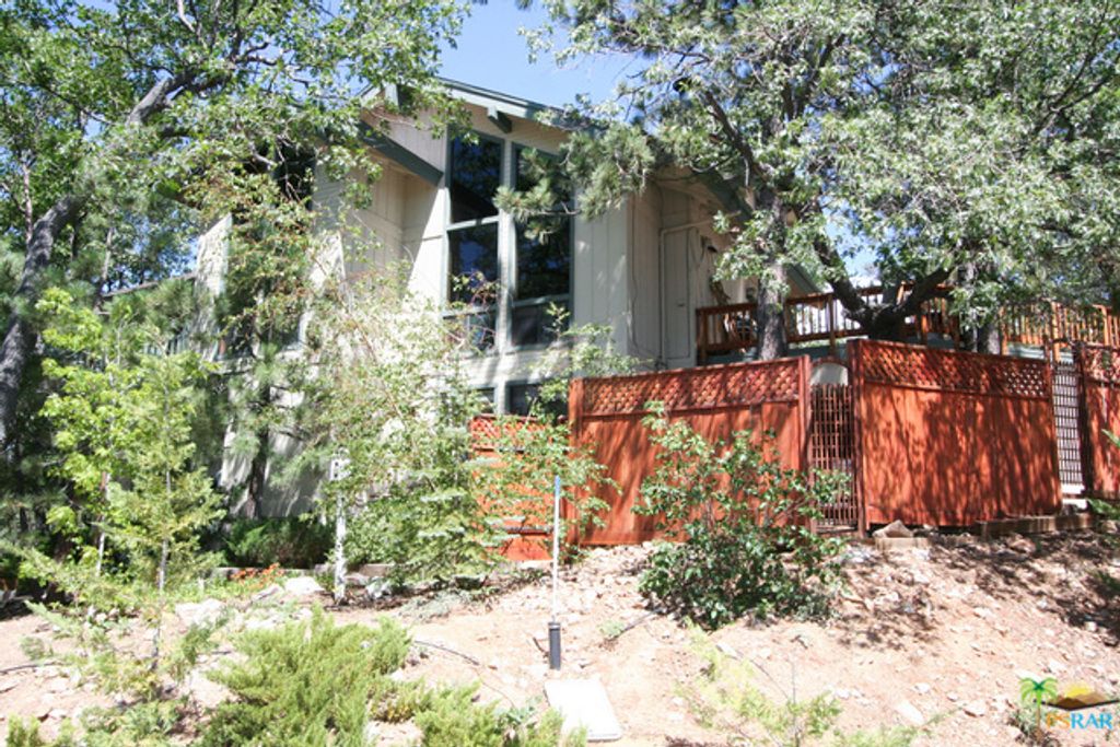 listing image 10995875749330161864