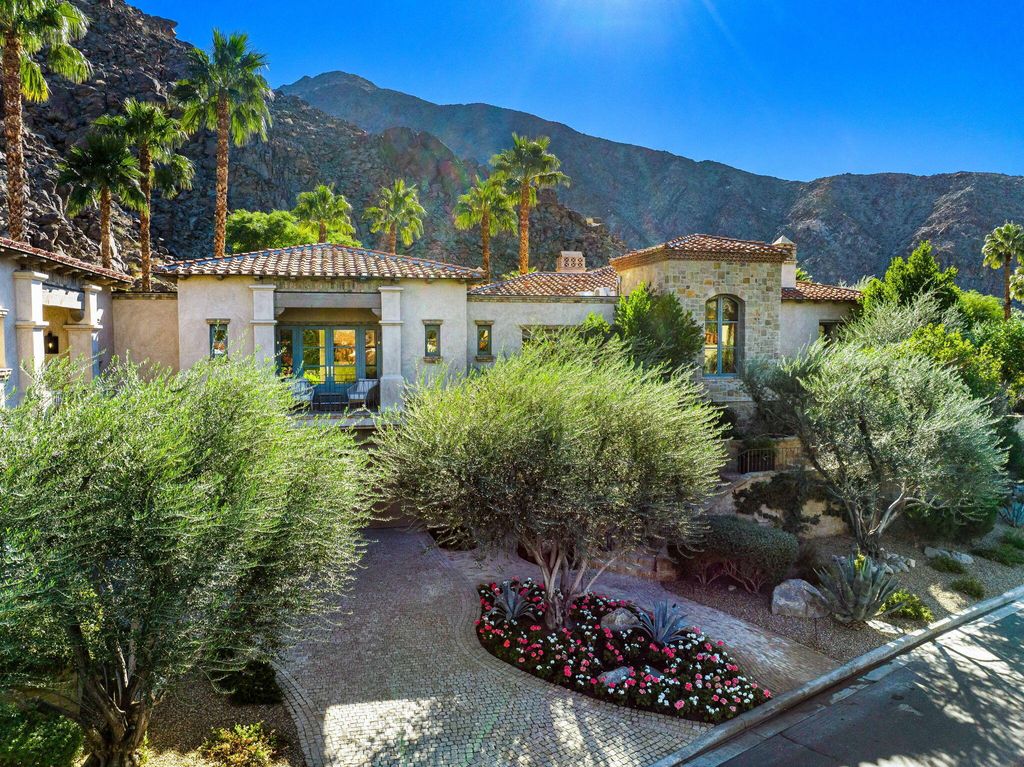 Photo of 78658 Peerless Place, La Quinta, CA 92253 (MLS # 219139965)